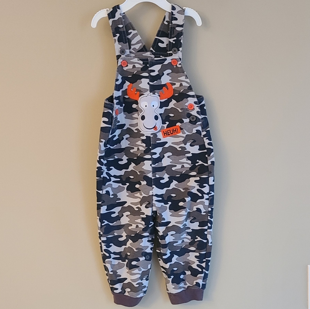 Soft camo overalls with moose detail